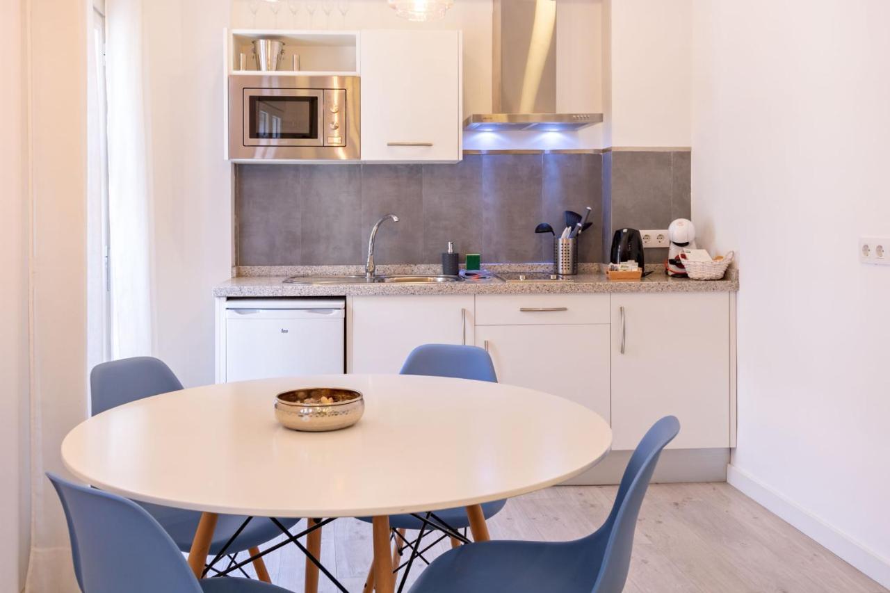 Apartament Nine O Clock San Luis Skyview Sewilla Zewnętrze zdjęcie