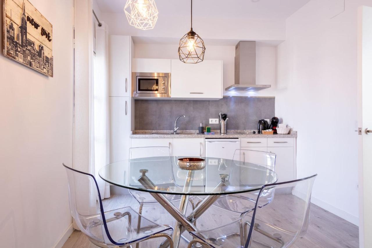 Apartament Nine O Clock San Luis Skyview Sewilla Zewnętrze zdjęcie