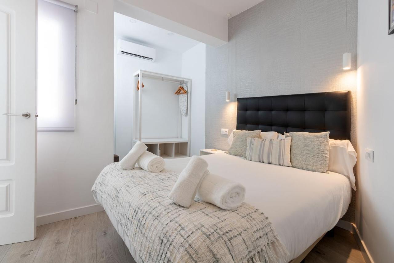Apartament Nine O Clock San Luis Skyview Sewilla Zewnętrze zdjęcie